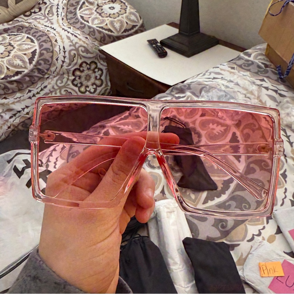 Stylish Pink Sunglasses - Picture 3 of 3